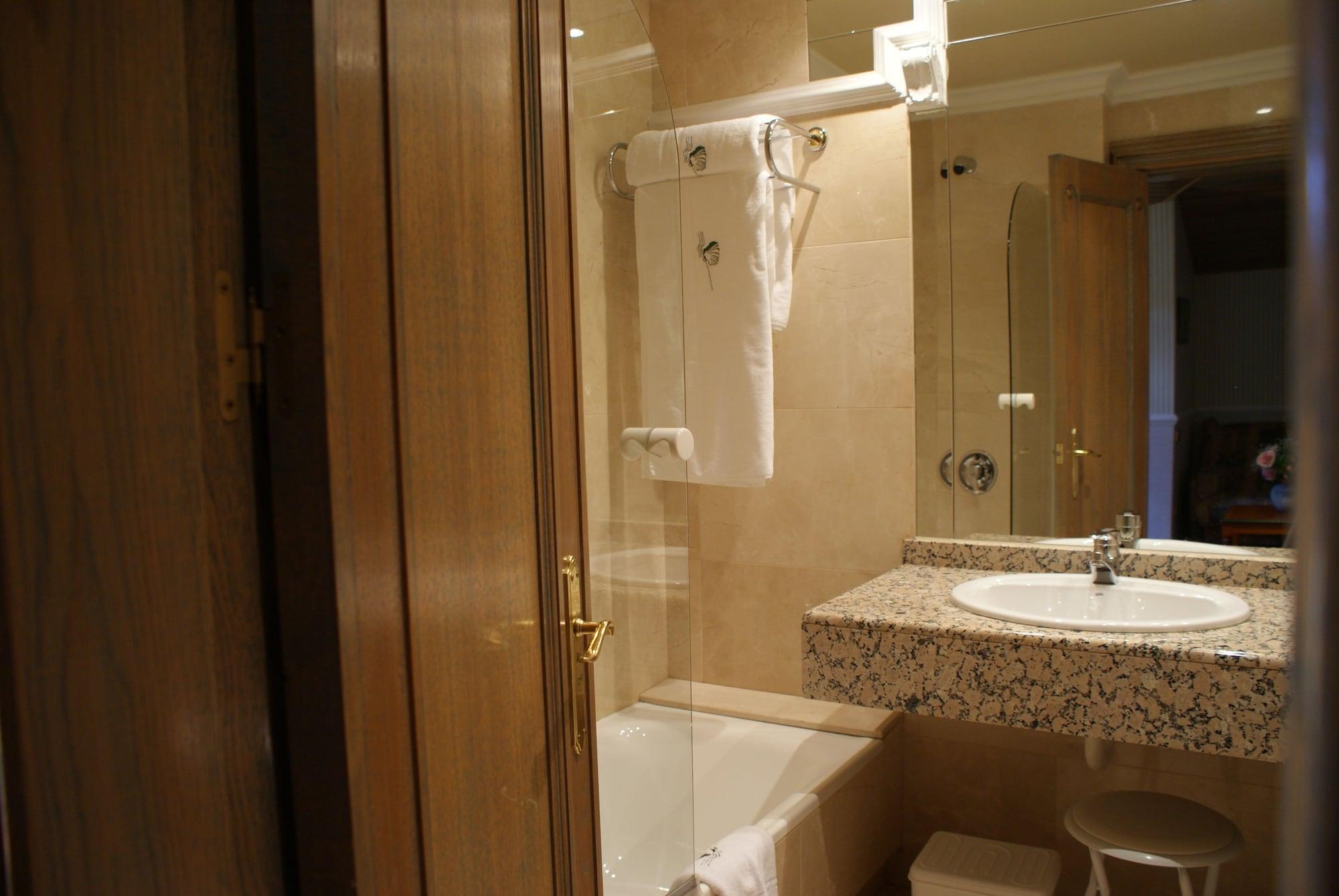 My Rooms City Hotel Camino De Santiago Los Tomillares Екстериор снимка