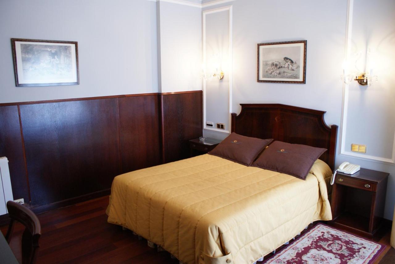 My Rooms City Hotel Camino De Santiago Los Tomillares Екстериор снимка